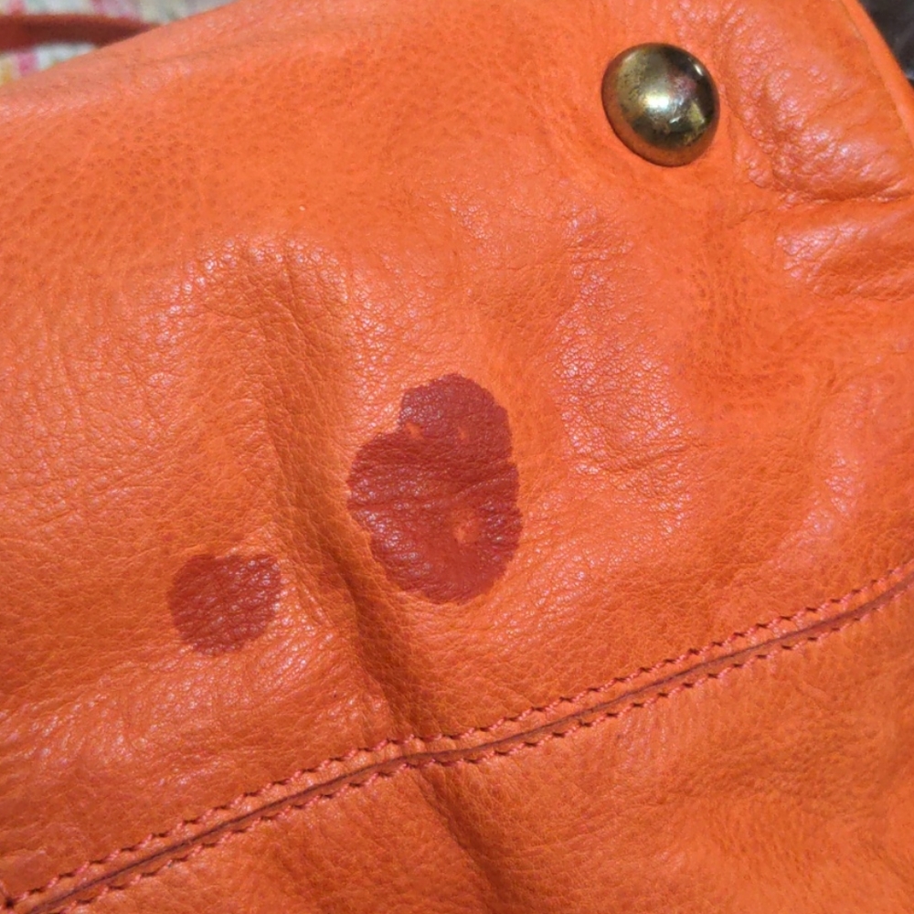Handbag - Picture 6 of 9